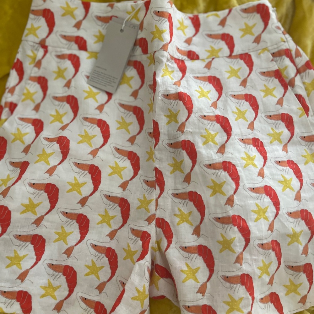 Boden Linen Shrimp and Starfish Print Shorts. Size 4 NWT
